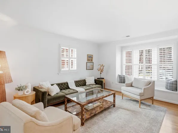 6721 Kenwood Forest Ln #45, Chevy Chase, MD 20815