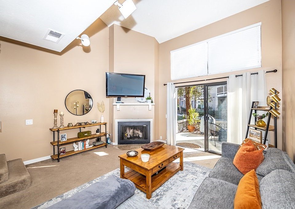 1st image of 700 E Lake Dr Unit 22
