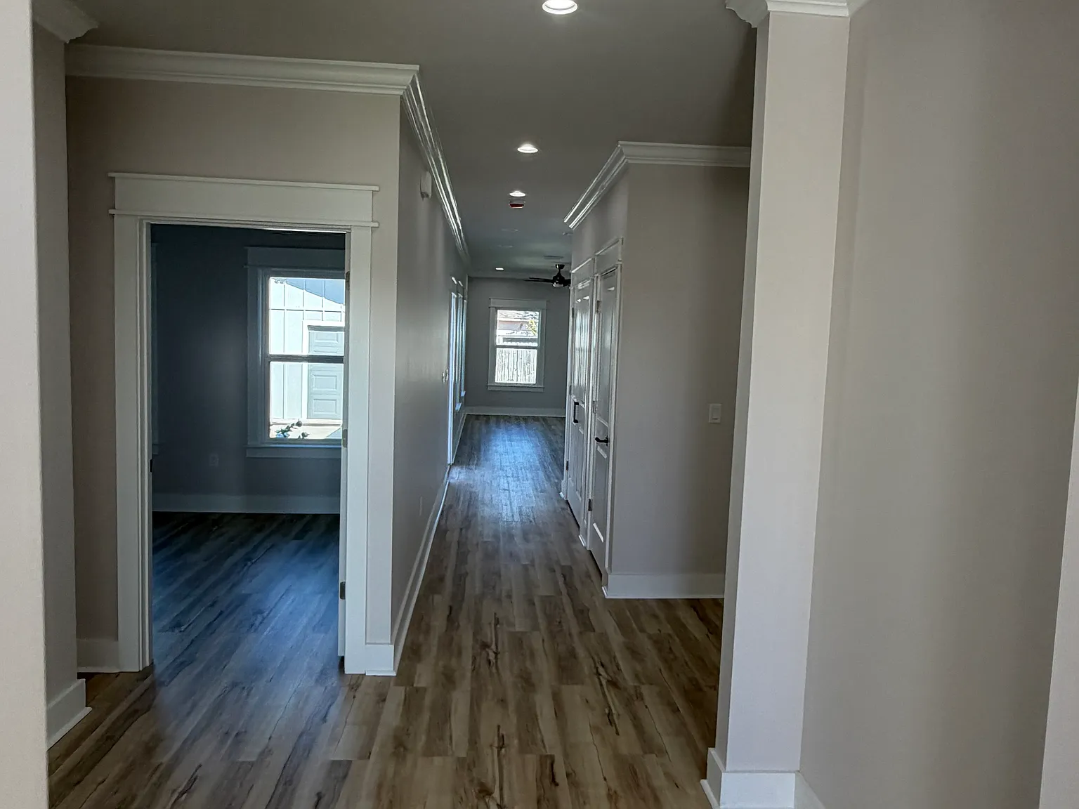 4 bed, 1700 sqft, $2,500 — Photo 4