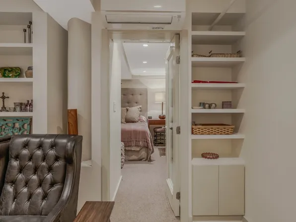 155 West 15th Street image 19 of 22