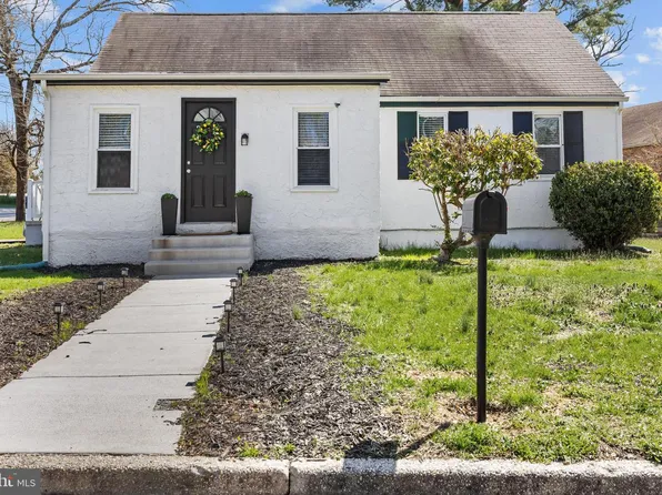 201 Columbia Ave, Newfield, NJ 08344