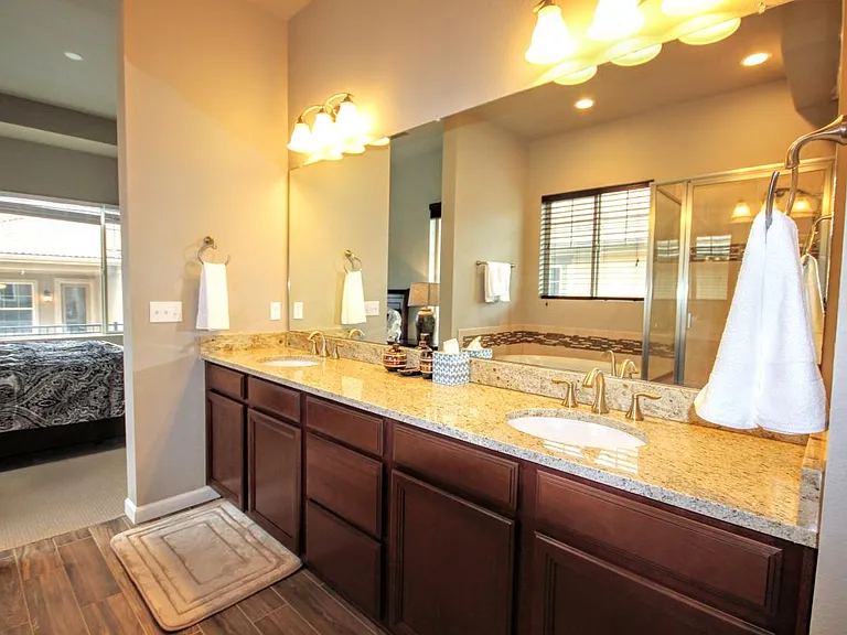 1401 Skyline Dr — Photo 54