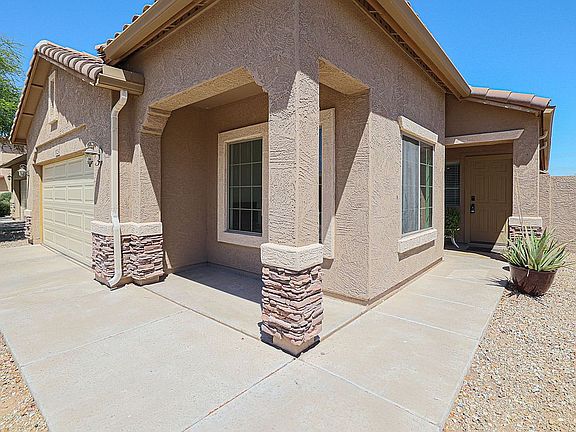 4th image of 10224 W Parkway Dr