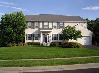 151 Crittenden Dr, Newtown, PA 18940