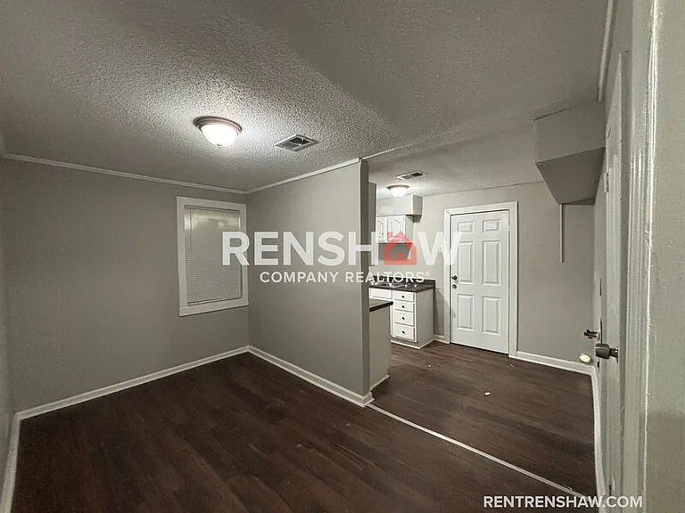 3021 Green Rd — Photo 9