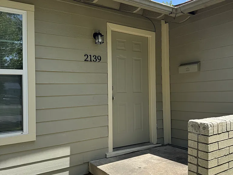 2139 Centerville Rd — Photo 2