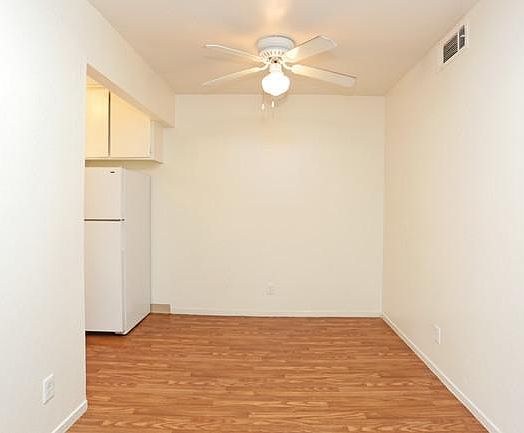 1st image of 2816 W Alamos Ave APT 202