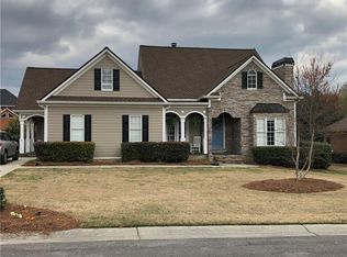 102 Quail Cir, Calhoun, GA 30701