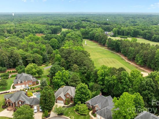 seventytwo club house 「FAIR WAY」 7030 Fairway Dr, Lakewood, IL 60014 | Redfin