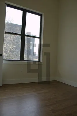 Rented by Loom Group | media 48