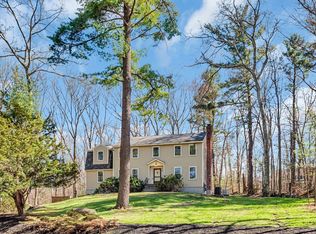 29 Brady Loop, Andover, MA 01810