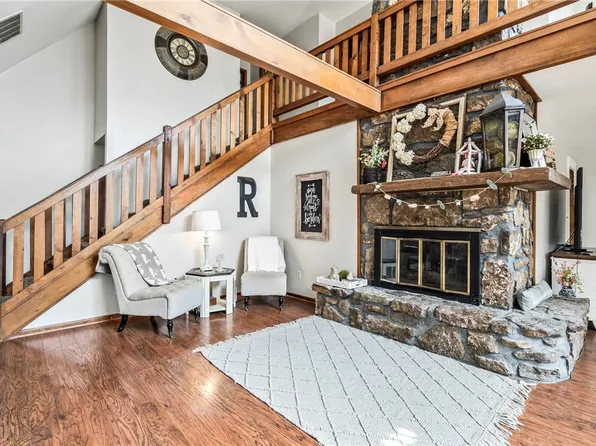 19941 Edgewood Cir, Siloam Springs, AR 72761