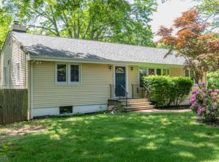 102 Mosher Rd, Princeton, NJ 08540
