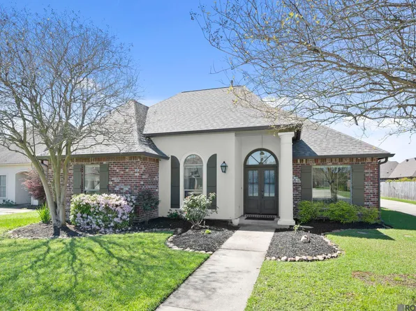 14082 W Creek Dr, Gonzales, LA 70737