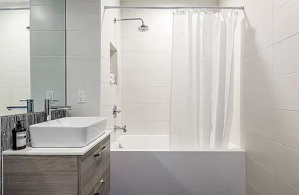 2nd image of 3 W 128th St #4C