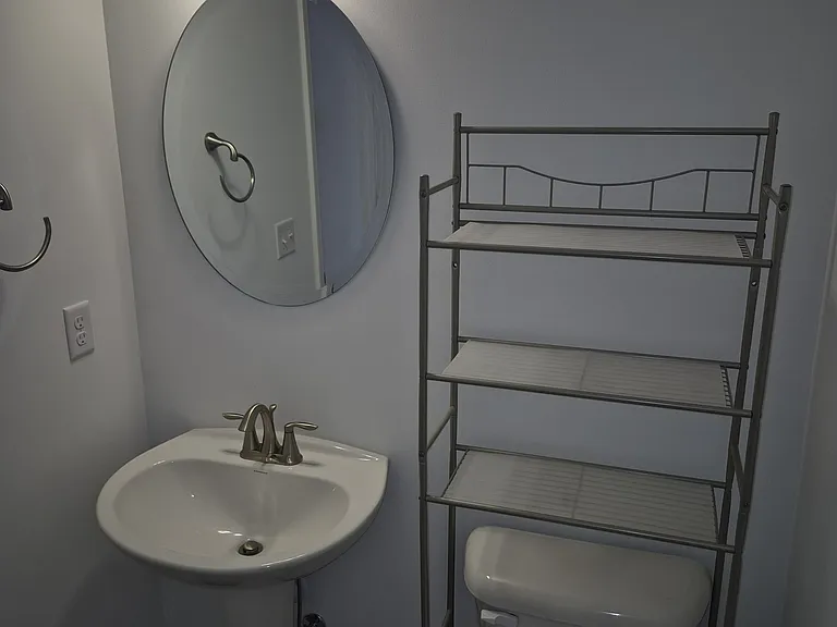 10608 Mangrove Dr — Photo 11