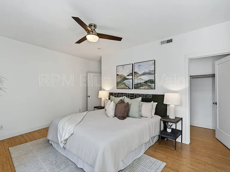 432 Liberty Hl #A — Photo 18