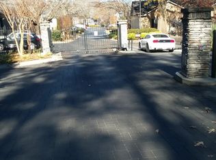 1003 Brighton Point, Sandy Springs, GA 30328