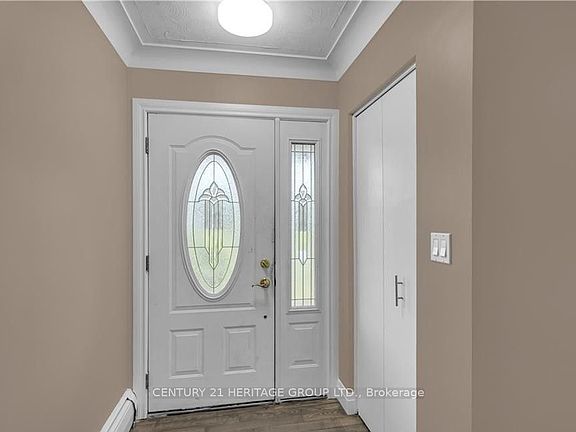 4th image of 348 Windham St #12