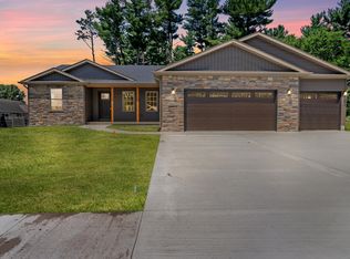 1622 Elderberry St SE, Demotte, IN 46310