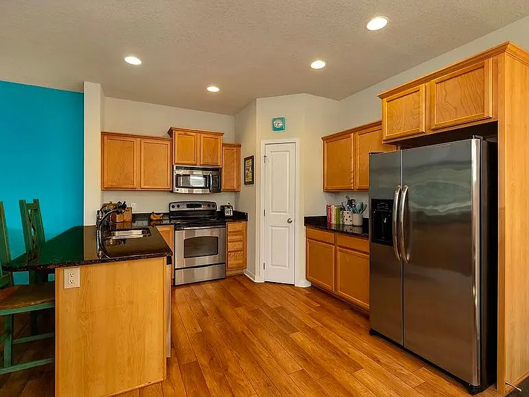 9175 Coneflower Dr #110 — Photo 6