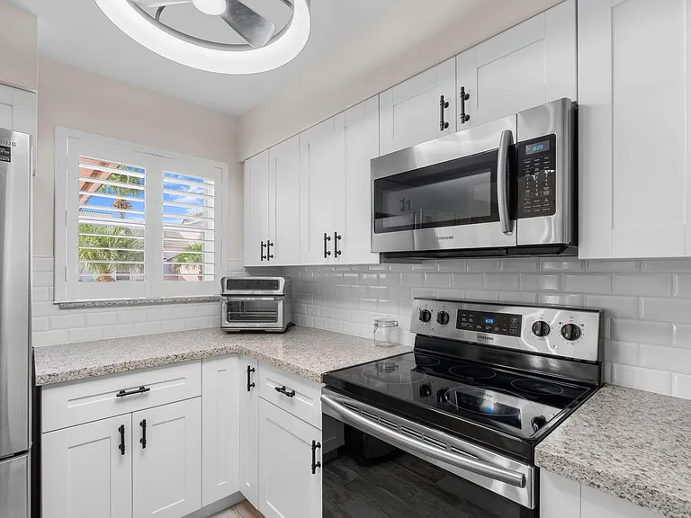 3108 Fairway Dr N — Photo 13