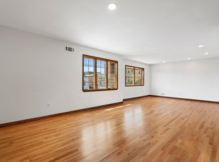 609 Freeman St APT 2, Lyndhurst, NJ 07071