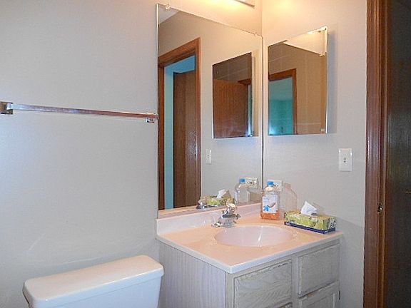 5th image of 20831 W Hickory Ct