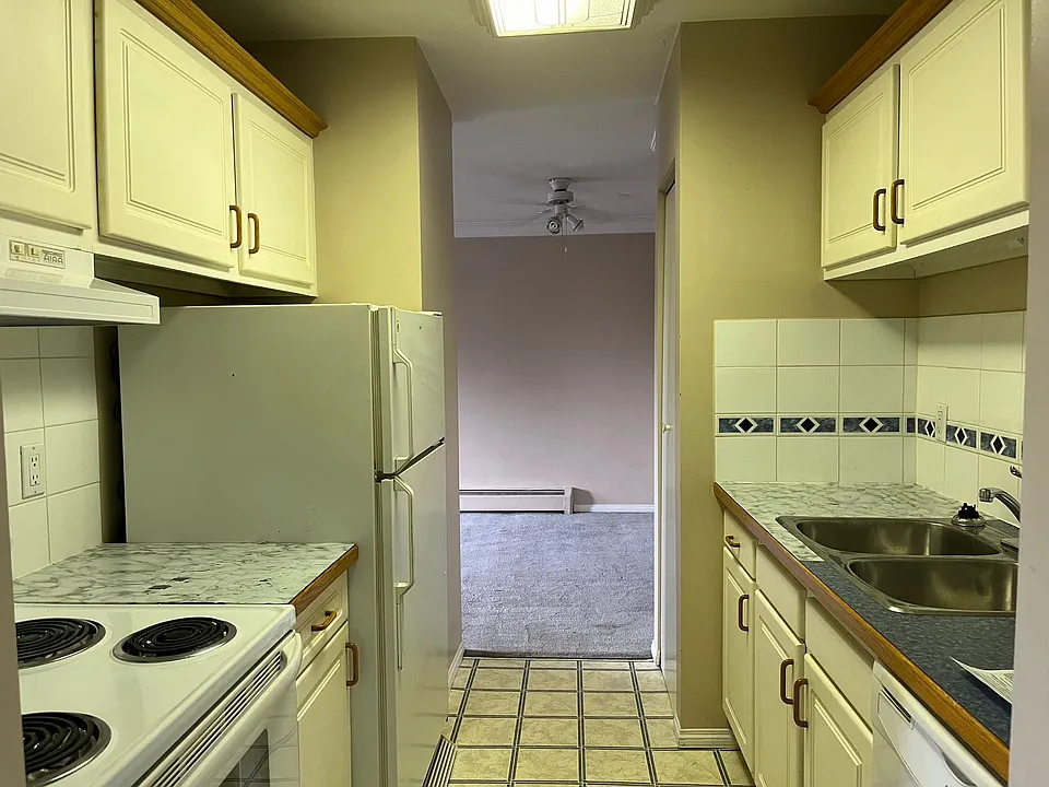5519 Kerrywood Mews #206