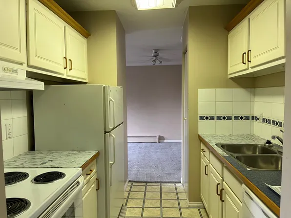 5519 Kerrywood Mews #206-RED, Red Deer, AB T4N 7B8