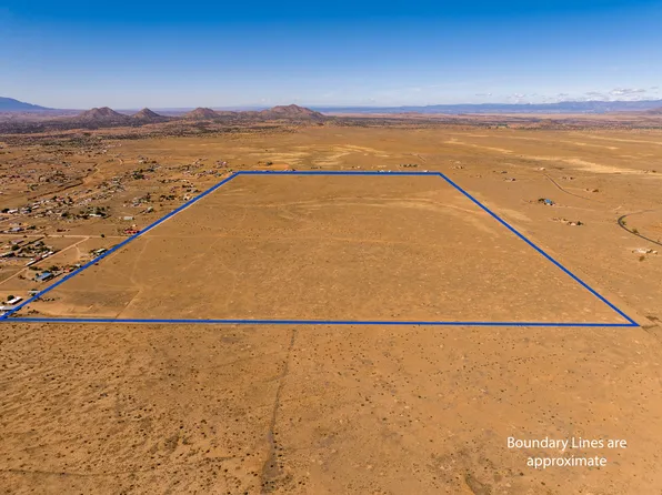 4006 State Highway 14 N, Santa Fe, NM 87508