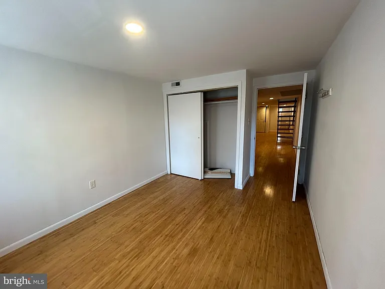 44 S 2nd St #3 — Photo 4
