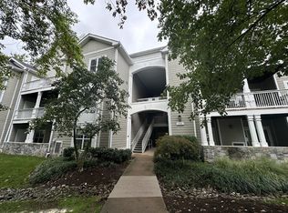 1700 Lake Shore Crest Dr APT 13, Reston, VA 20190