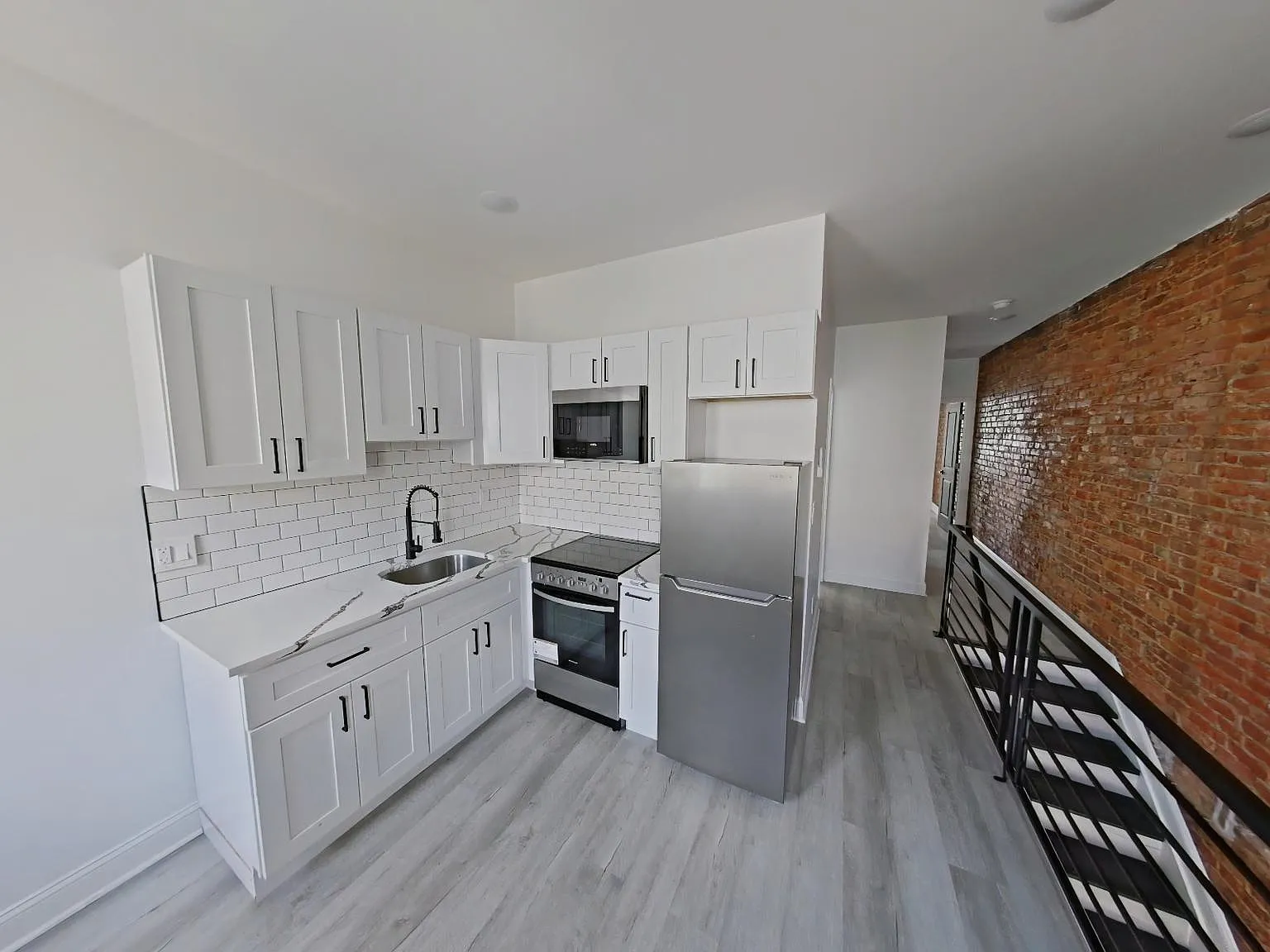 2 bed, 1120 sqft, $1,400 — Photo 4
