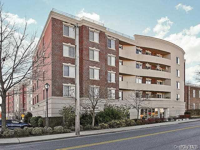 1st image of 242 Maple  # 518 Avenue #518