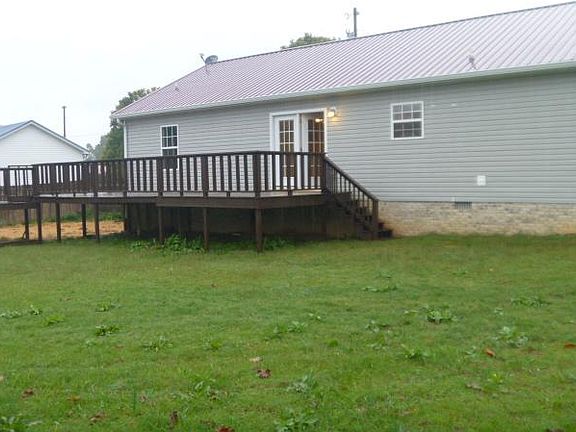 4th image of 102 Twin Oak Dr