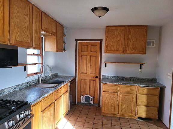 4th image of 10950 N Gladys Dr