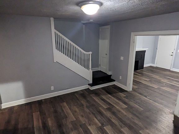 2nd image of 855 Fairwood Ave