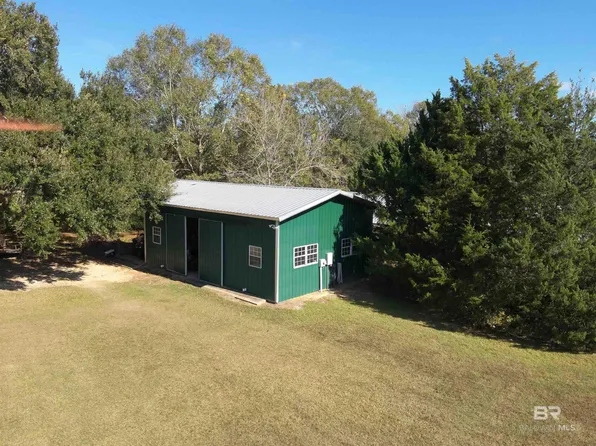 18367 Driskell Rd, Loxley, AL 36551