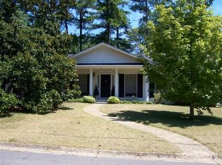 64 Southmont Dr, Tuscaloosa, AL 35405