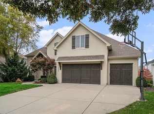 11500 W 166th St, Overland Park, KS 66221