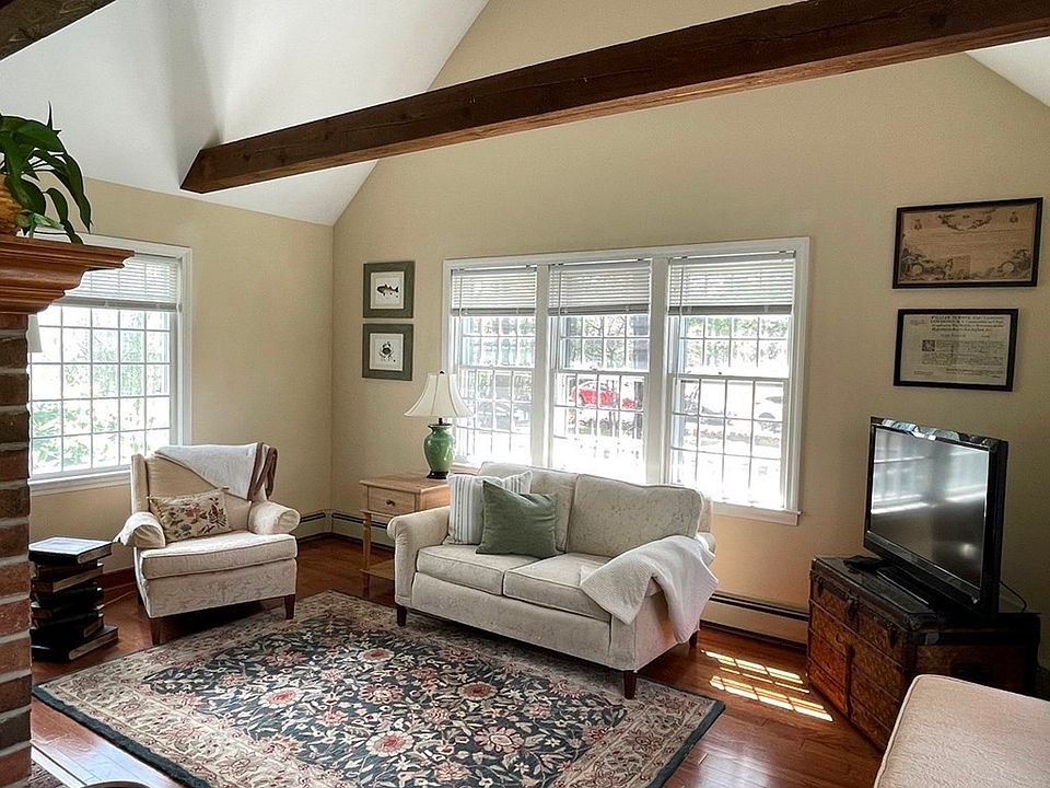 41 Forest St, Pembroke, MA 02359 Zillow
