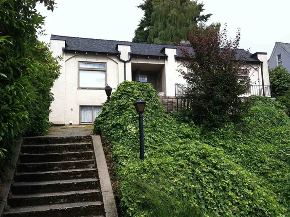 3726 47th Pl NE, Seattle, WA 98105