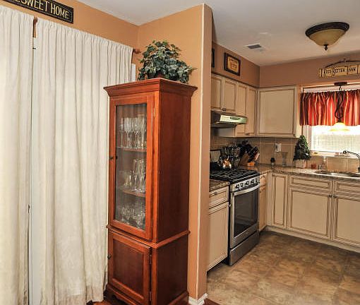 Kitchen/French doors