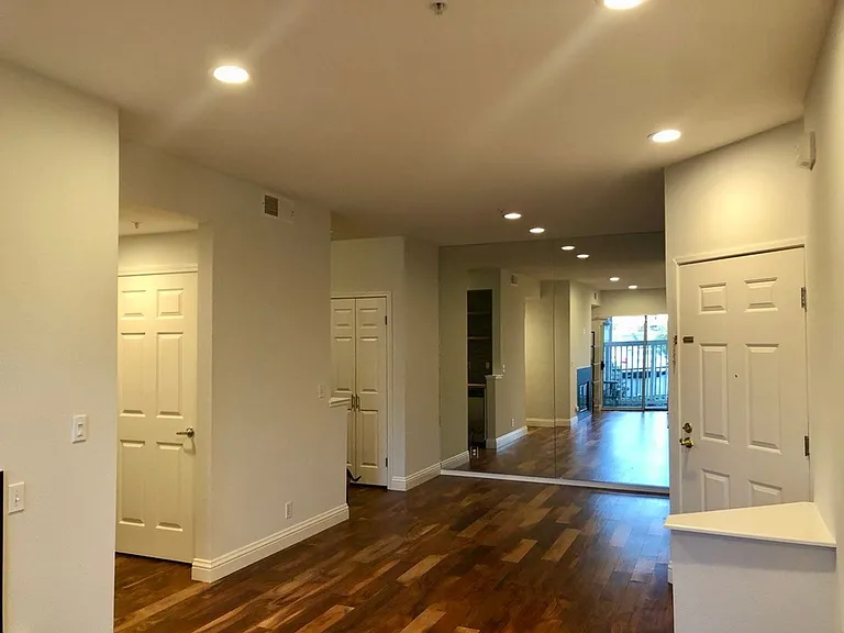 1400 El Camino Real #115 — Photo 4