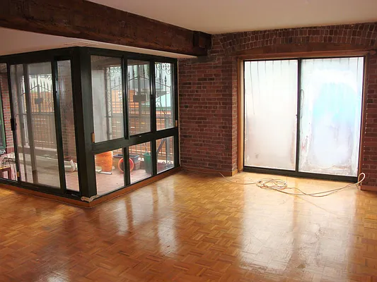 Rented by Carroll Gardens Realty | media 24