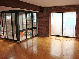 Rented by Carroll Gardens Realty