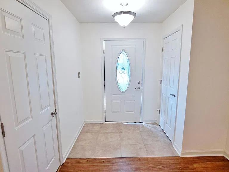 253 N Front St — Photo 4