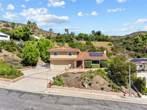 2420 Delisle Ct, Glendale, CA 91208