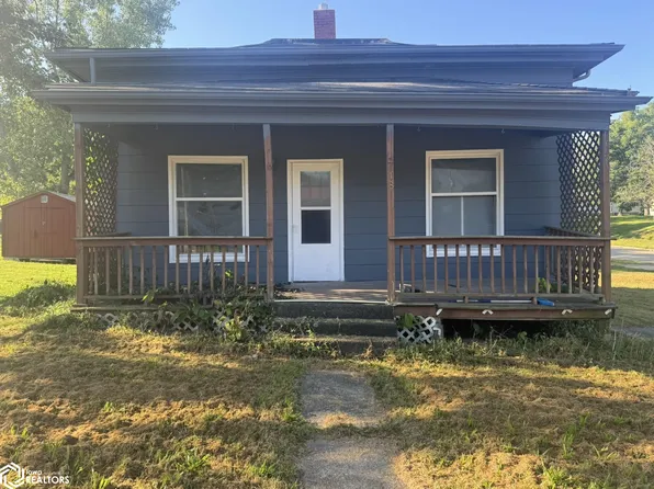 718 W Madison St, Centerville, IA 52544